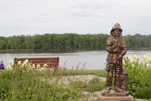 314-1640 Belleview IA - Firefighters' Memorial